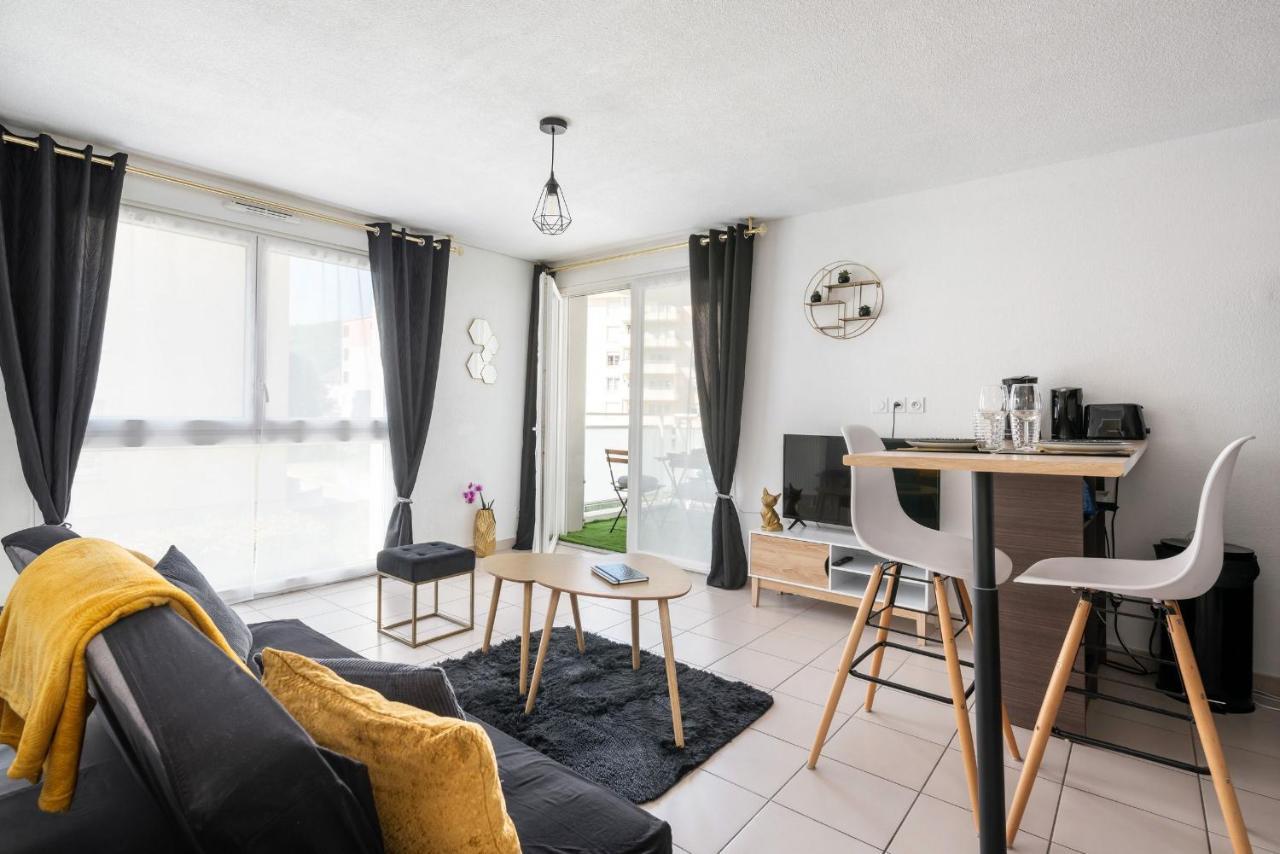 Pure Gold - Casa Vostra - Caution 800 Eur & Id Requises - Annemasse Proche Chateau Rouge מראה חיצוני תמונה